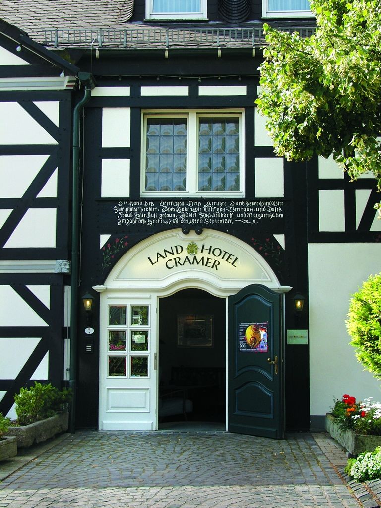 Landhotel & Gasthof Cramer Warstein Exterior photo