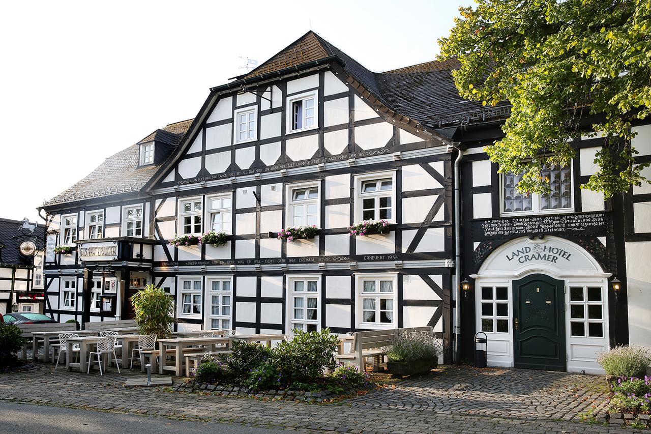 Landhotel & Gasthof Cramer Warstein Exterior photo