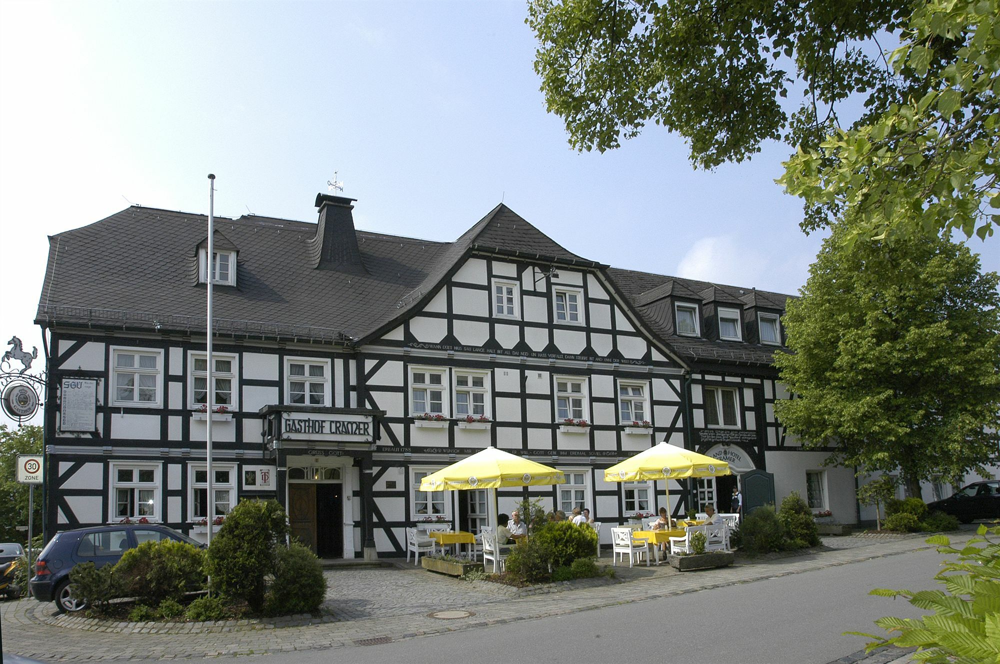 Landhotel & Gasthof Cramer Warstein Exterior photo